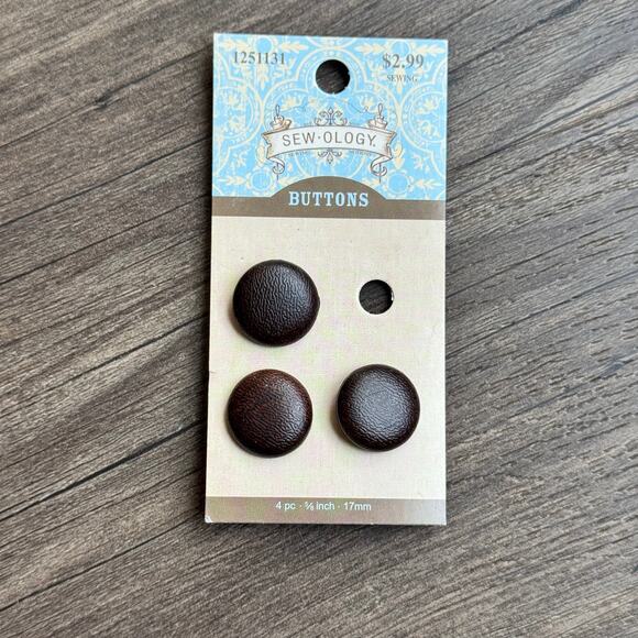3 NEW 2010 Sewology Brown Sewing Buttons on Card Shank Round 5/8 in Leather-Like - Picture 1 of 3